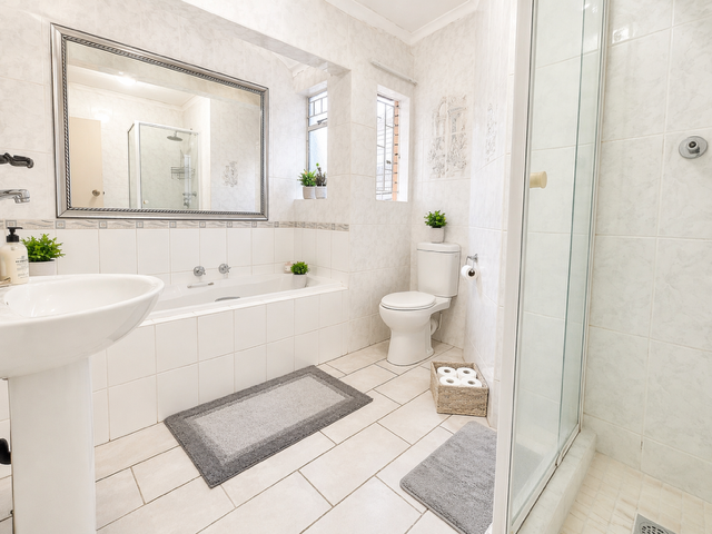 3 Bedroom Property for Sale in Pentagon Park Free State